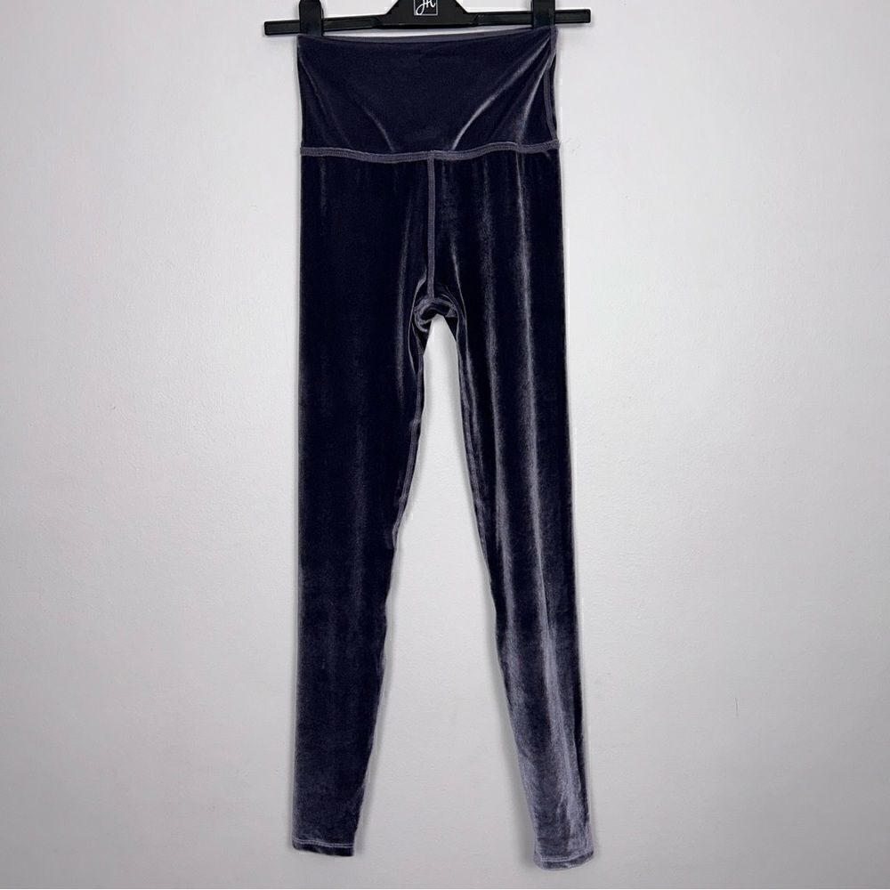 Beyond Yoga Velvet Motion High Waisted Midi Legging